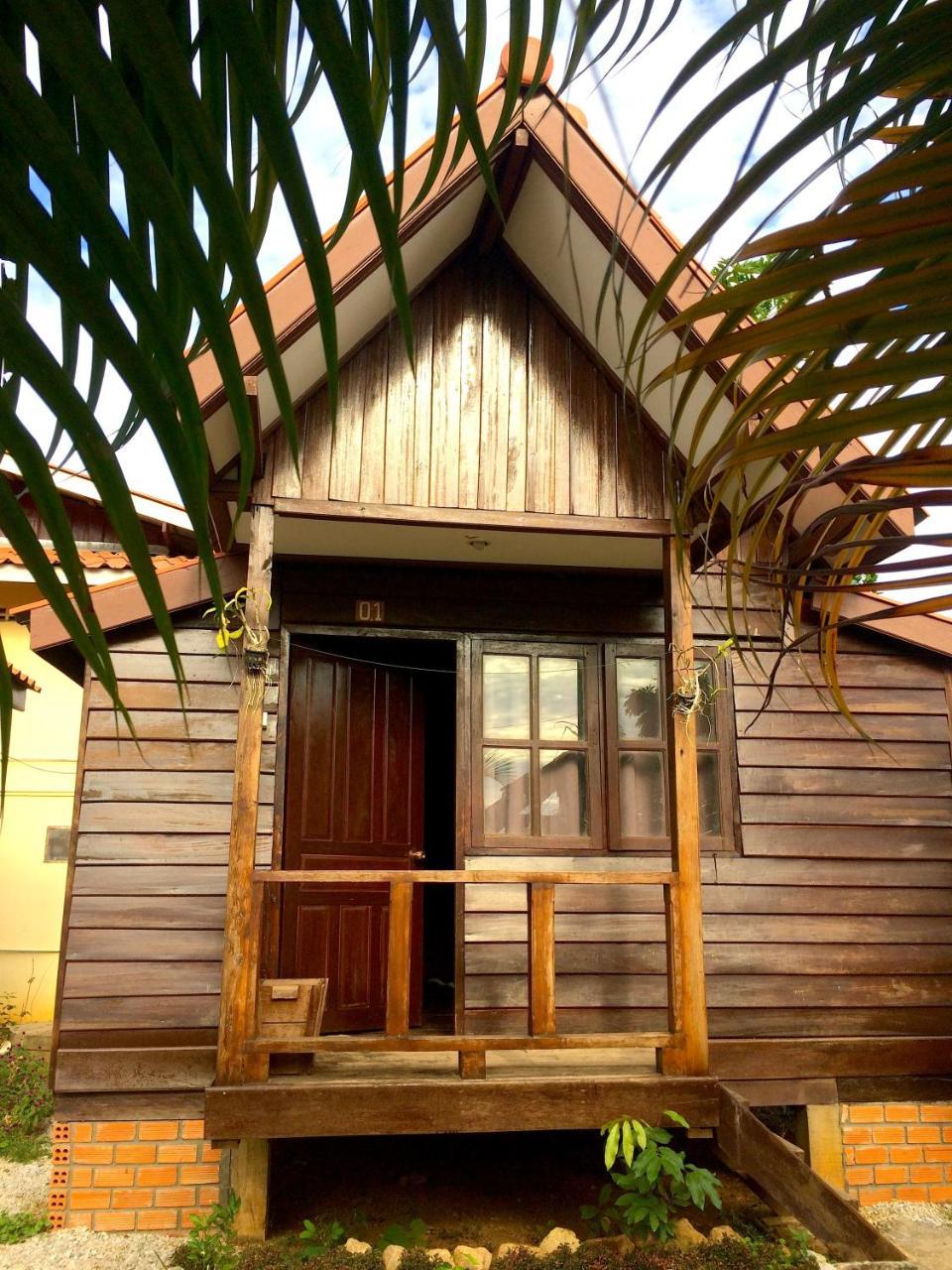 Sabaidee Guesthouse & Restaurant Nam Theun Экстерьер фото