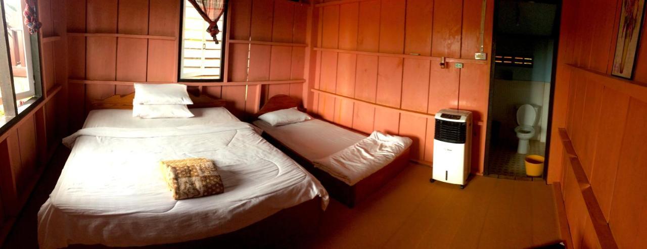 Sabaidee Guesthouse & Restaurant Nam Theun Экстерьер фото